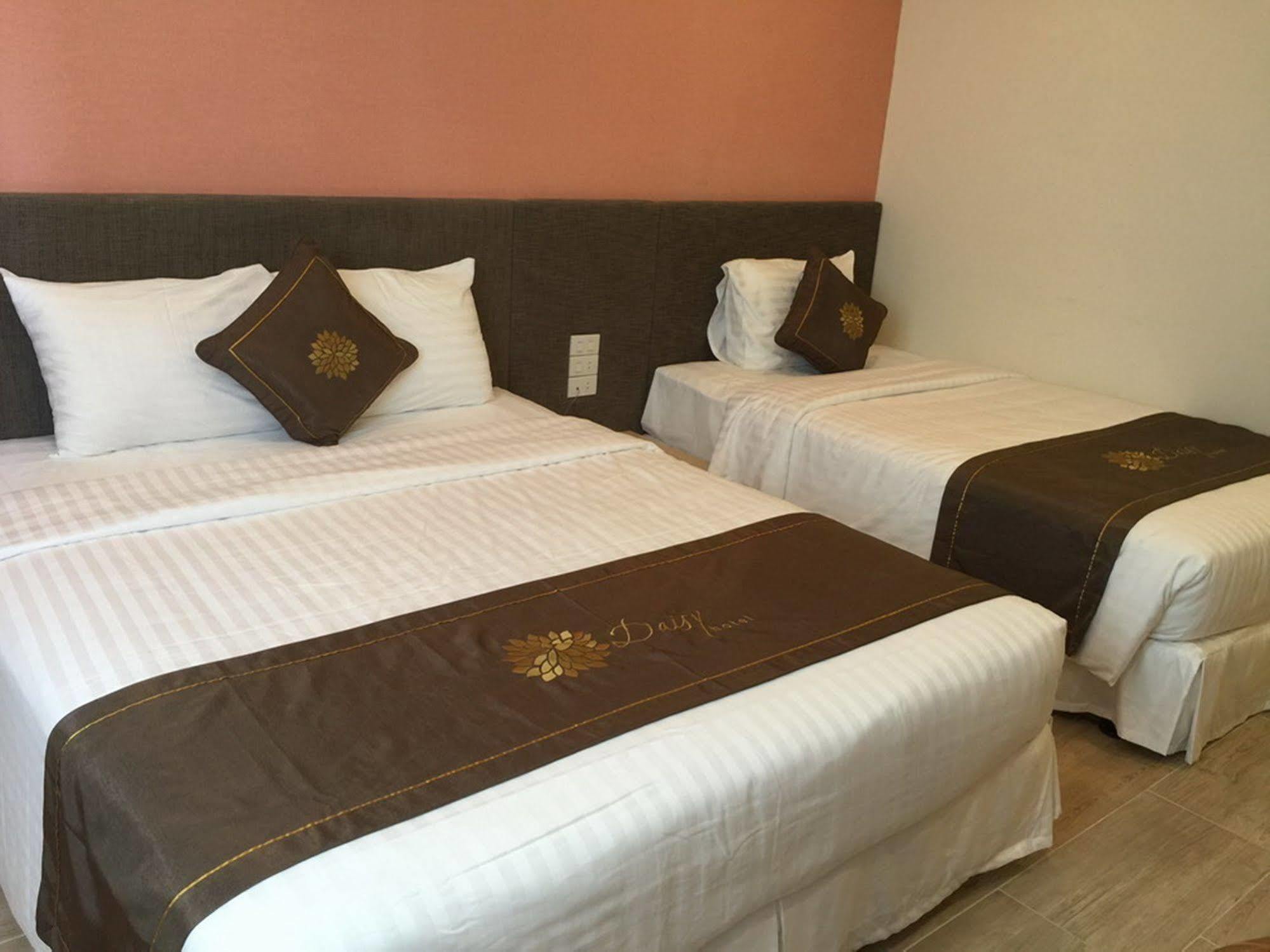 Daisy Hotel Nha Trang Exterior foto