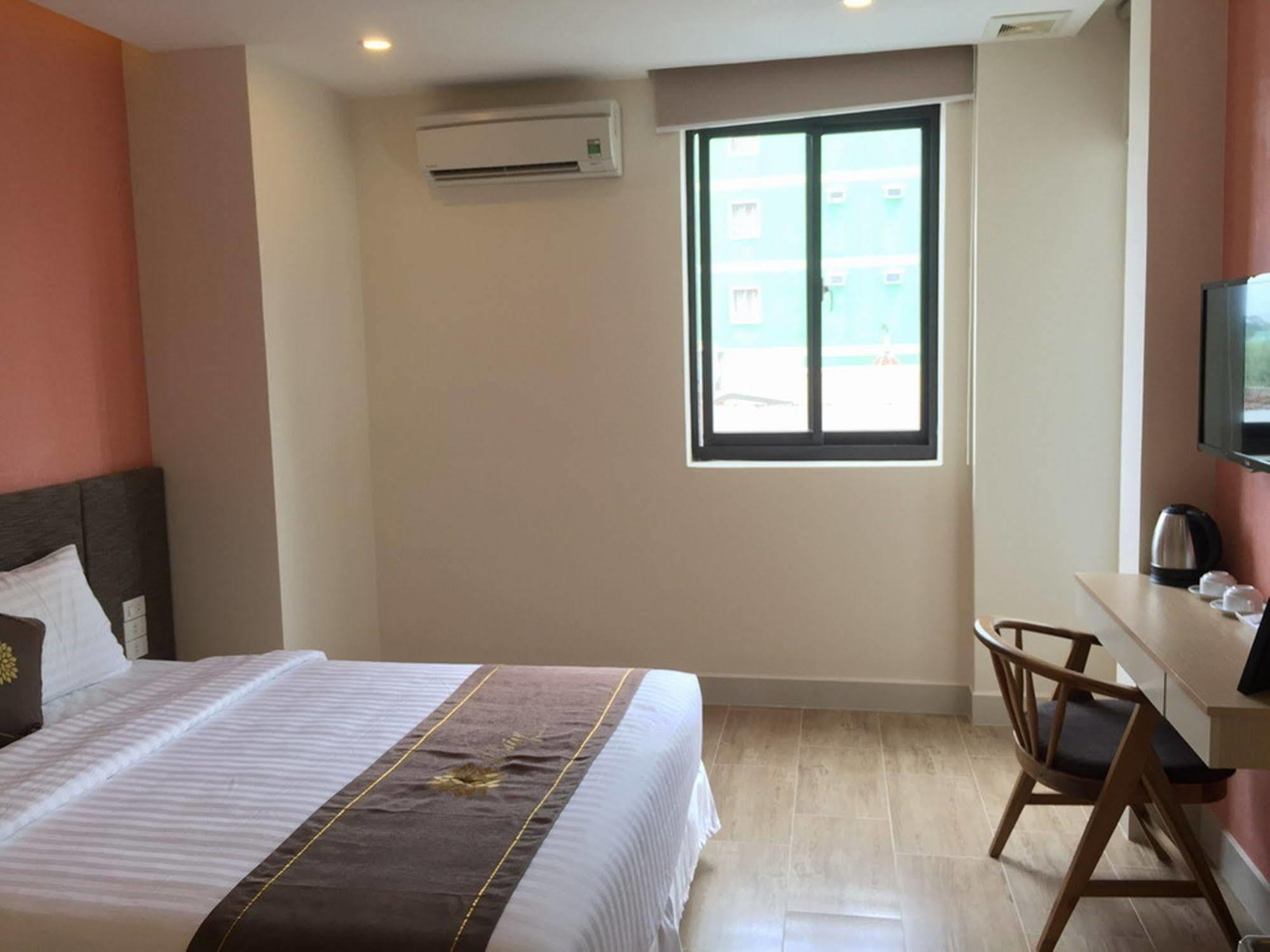 Daisy Hotel Nha Trang Exterior foto