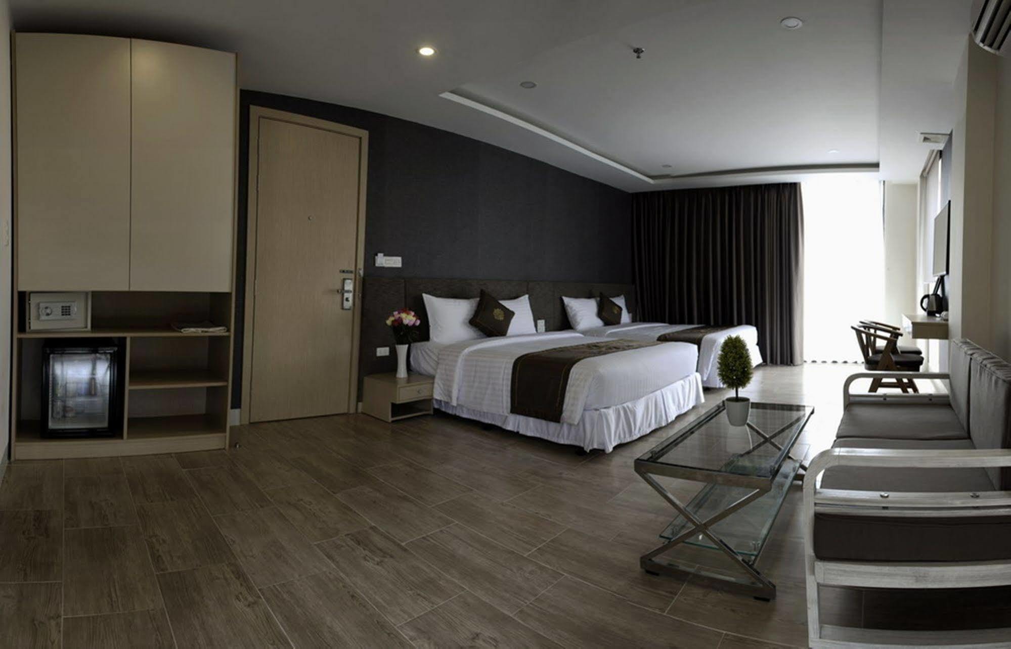 Daisy Hotel Nha Trang Exterior foto
