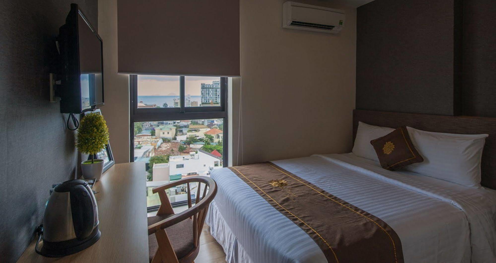 Daisy Hotel Nha Trang Exterior foto