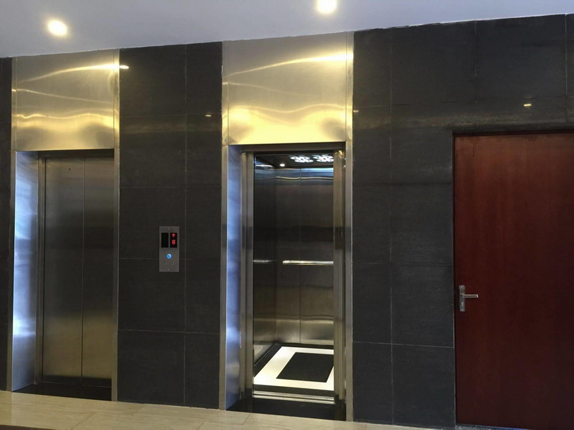 Daisy Hotel Nha Trang Exterior foto